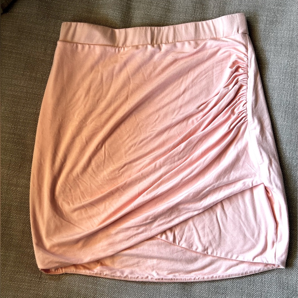 Lovers & Friends pink fitted cotton skirt. Size medium